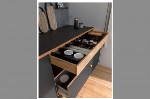 schiffini_Kitchen_Jasper _Morrison _Lepic_Nero_Ingo_FOTO1